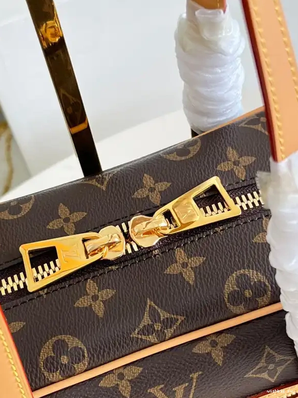 WIS LOUIS CITE VUITTON 0604